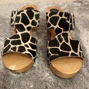 Matisse cowhide clogs